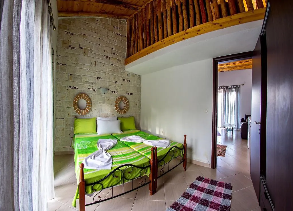 Theano Apartments Sarti Grecia