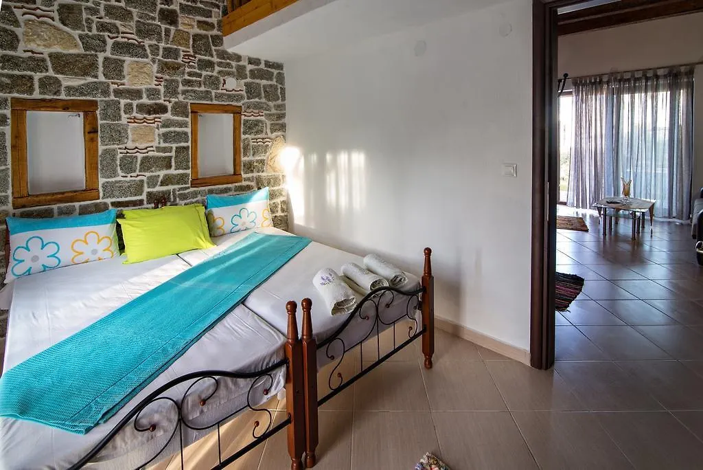 Theano Apartments Sarti